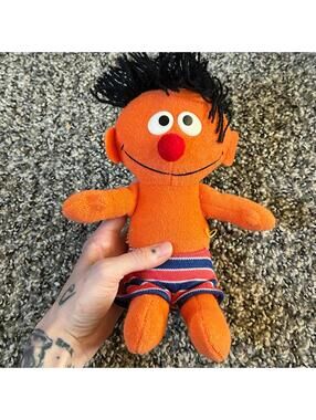 Vintage Applause Sesame Street Ernie Collector’s Plush Toy Terrycloth Body ~7”